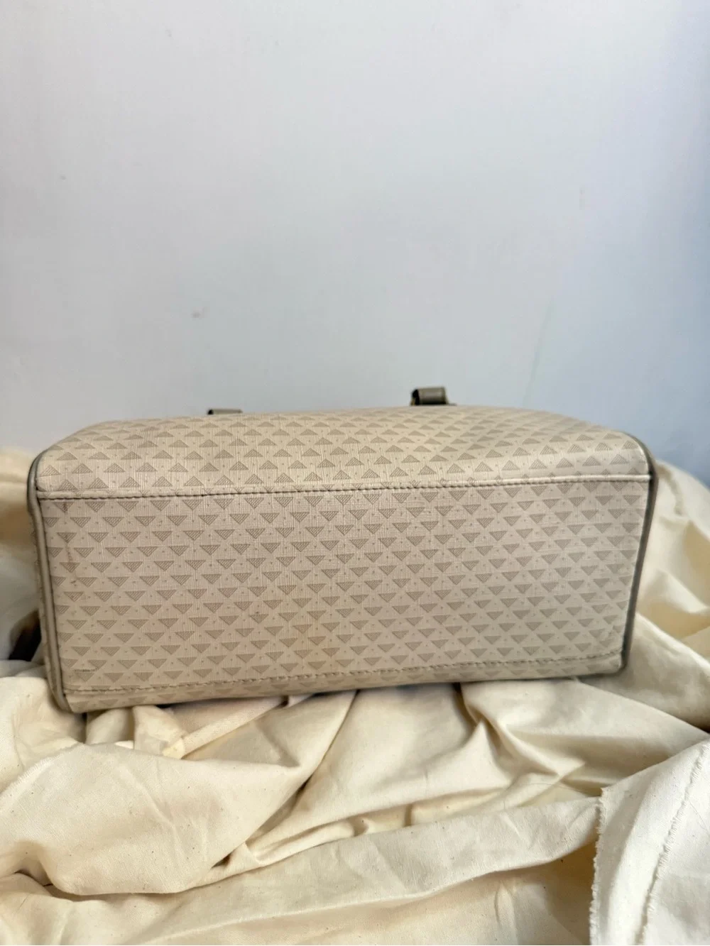 Vintage Liz Claiborne Cream Gray Monogram Speedy Satchel Bag Y2K Quiet Luxury